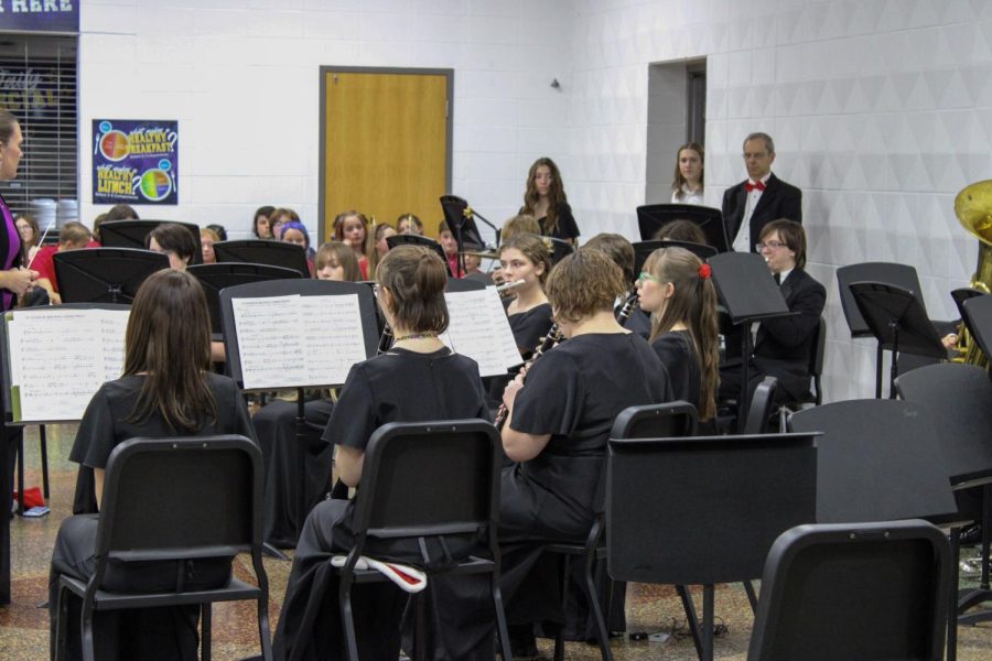 Christmas band concert delights audience