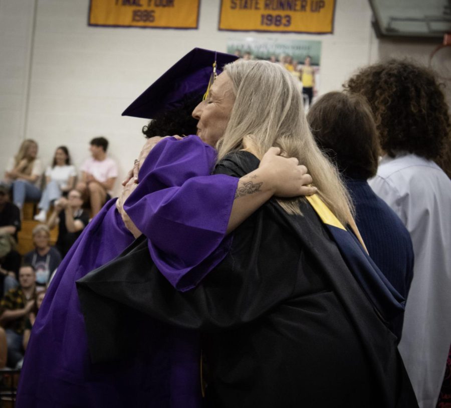 Mariell Bommarito and Mrs. Price hugging