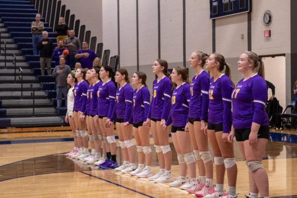 Varsity volleyball preparing for the game.